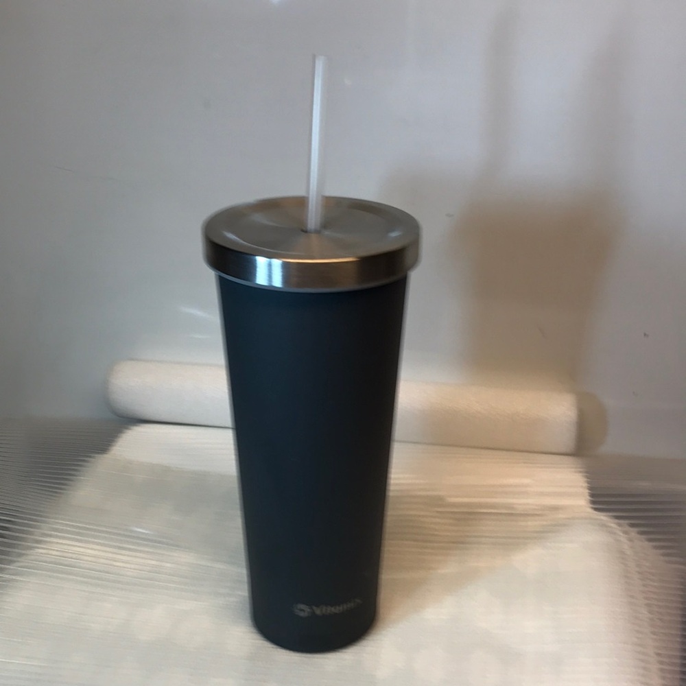 Vitamix 24oz-DOUBLE-WALL INSULATEDSTAINLESS STEEL TUMBLER